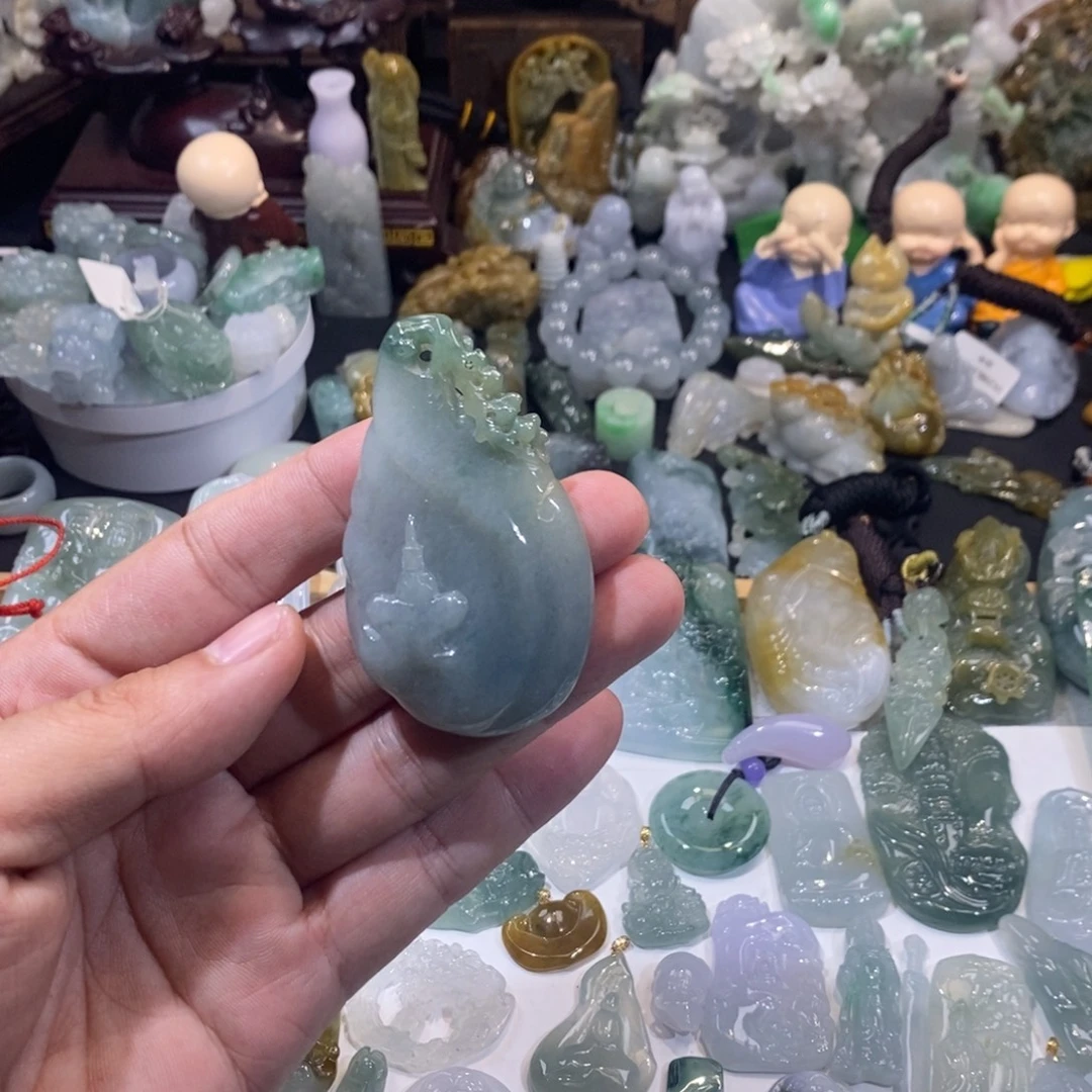 翡翠未镶嵌吊坠(不含链)悟道