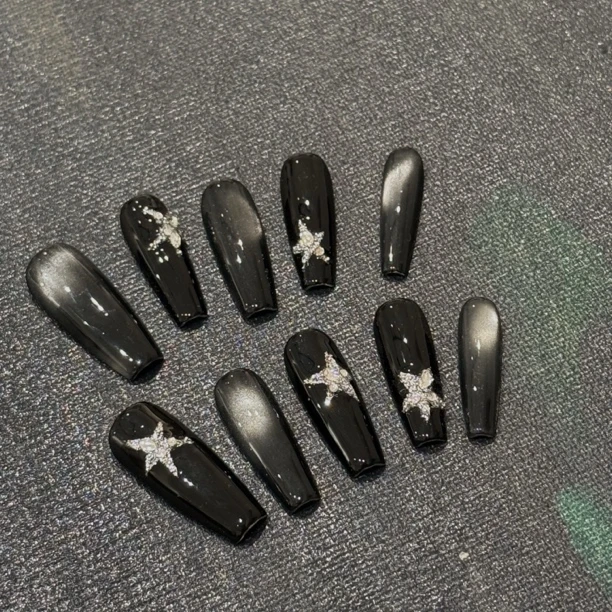 【星】草莓酱原创纯手工穿戴甲猫眼彩绘款