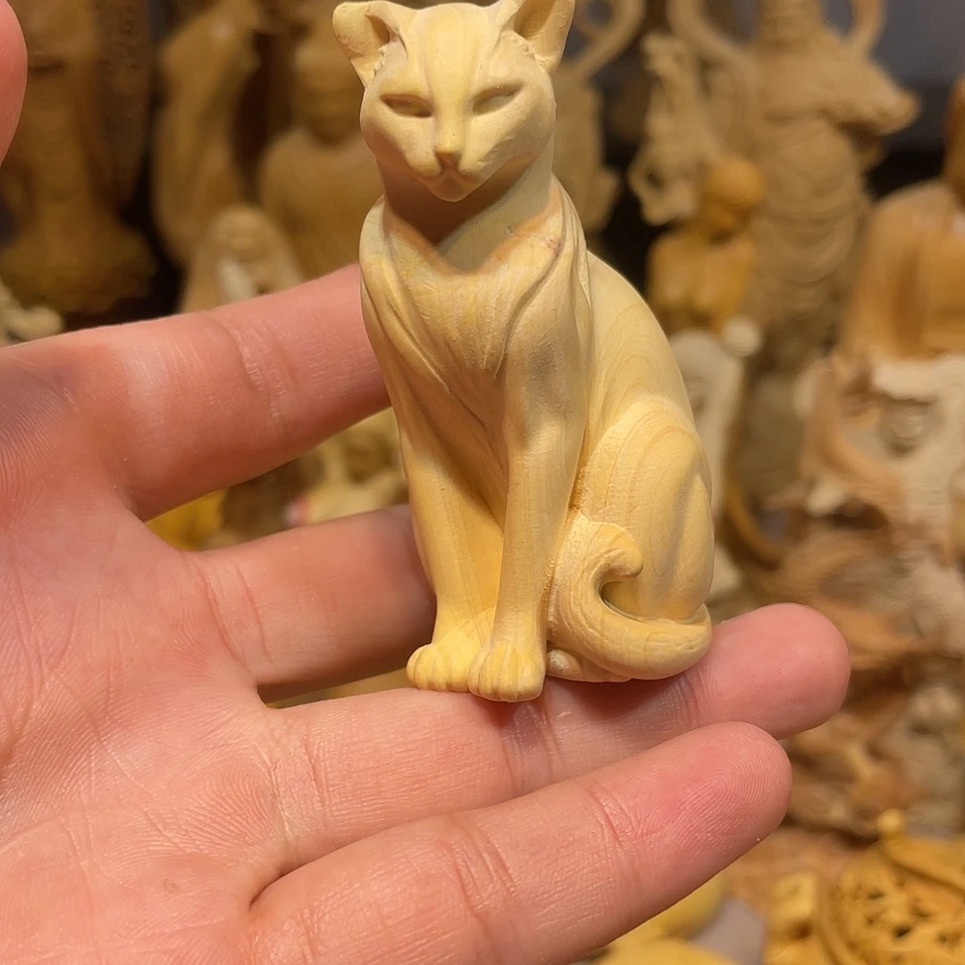 黄杨木瑕疵小猫咪