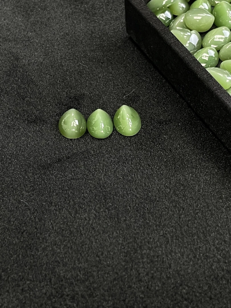 【小耿珠宝】和田玉碧玉猫眼吊坠裸石小（多样性发其一）