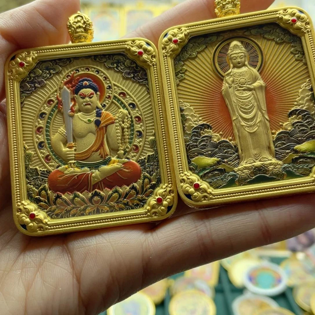 吊坠大****叔唐卡等多种形式的艺术形式的