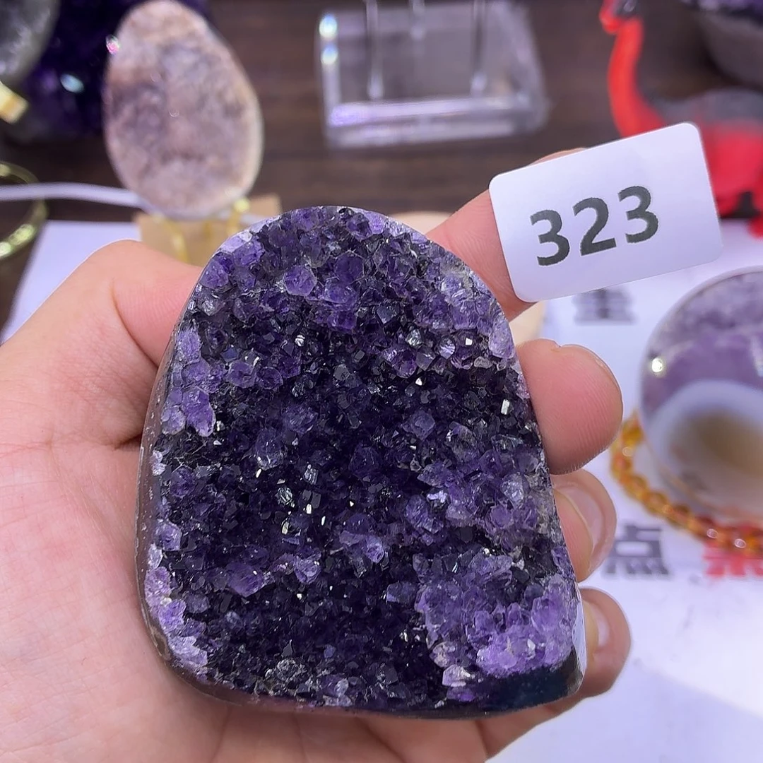 紫晶大型摆件（非配饰）未镶嵌