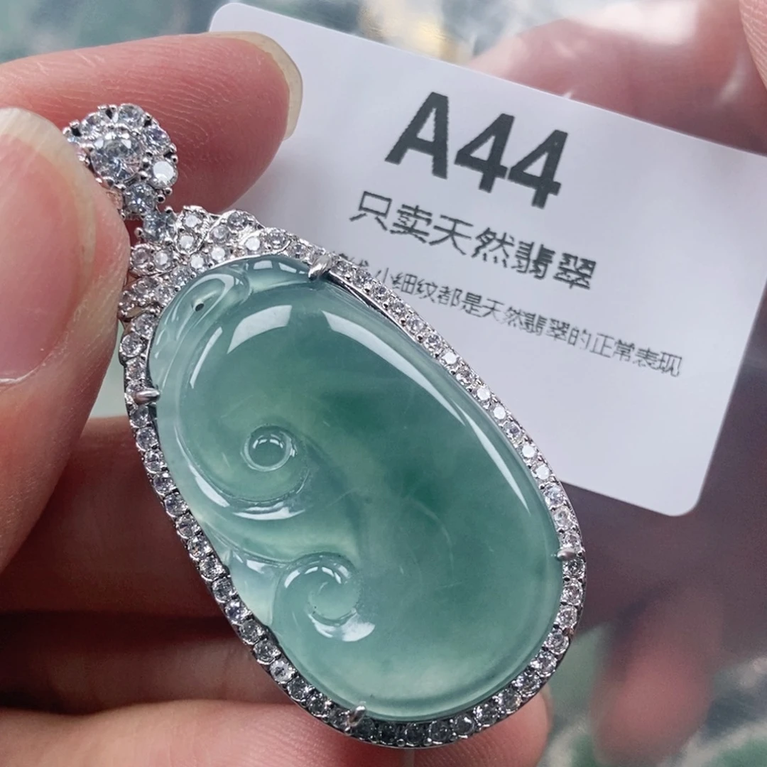 【闪购商品】颈饰未镶嵌翡翠