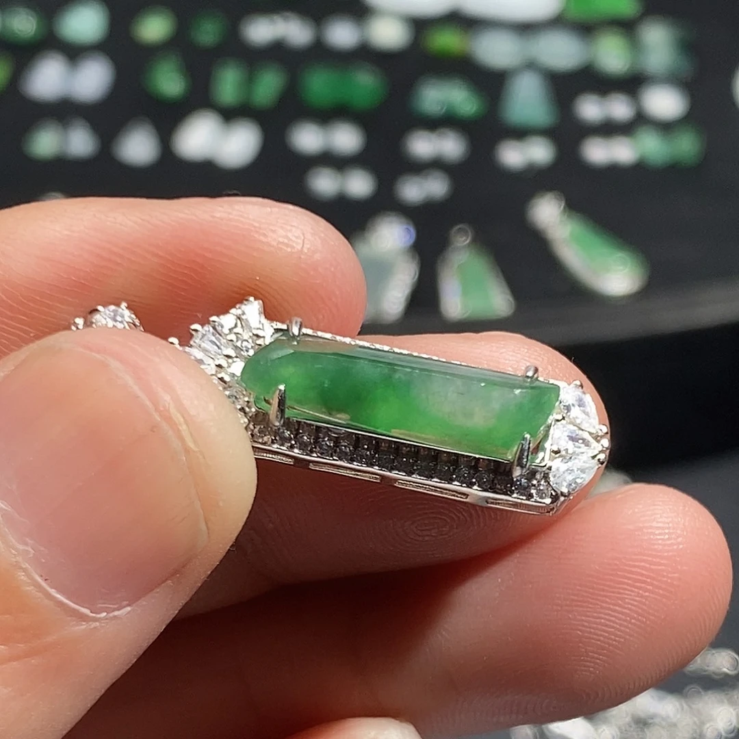 翡翠银S925镶嵌颈饰