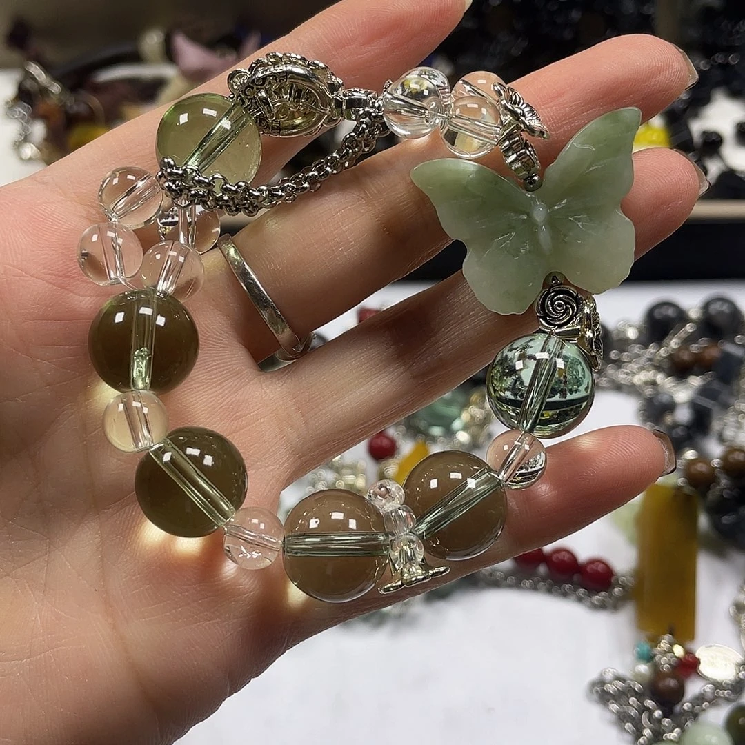 蛇纹石玉合金颈饰