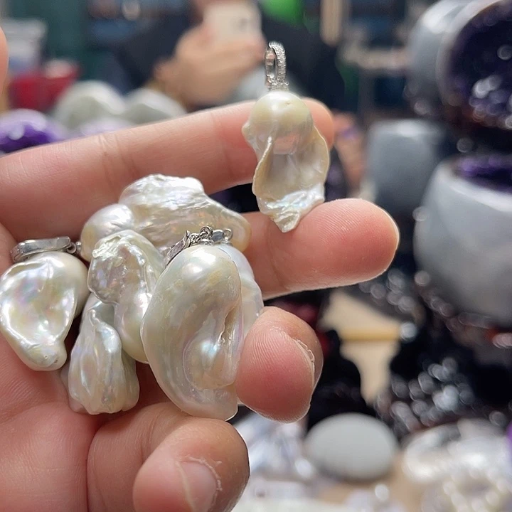 淡水珍珠银S925镶嵌颈饰巴洛克吊坠