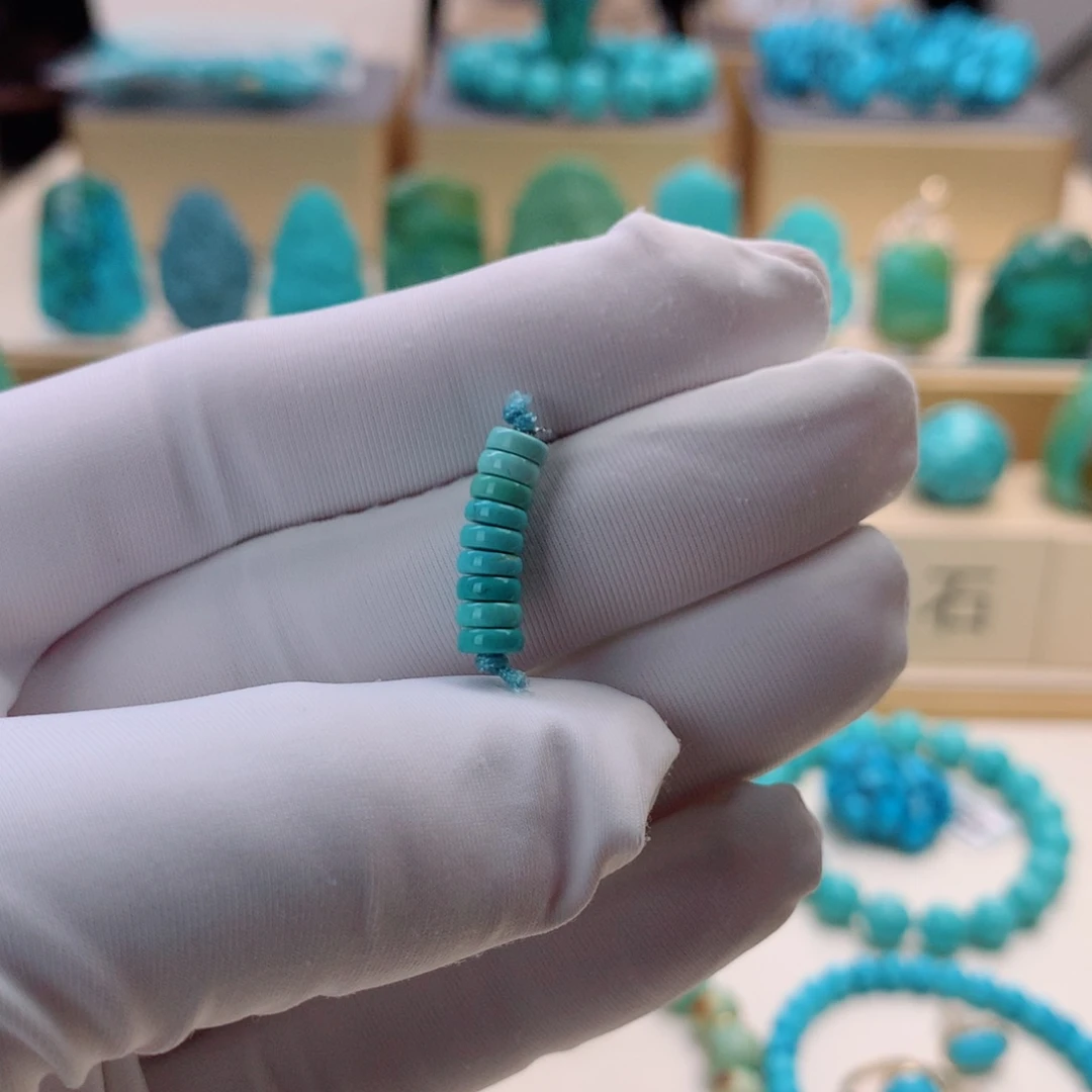 绿松石未镶嵌挂件