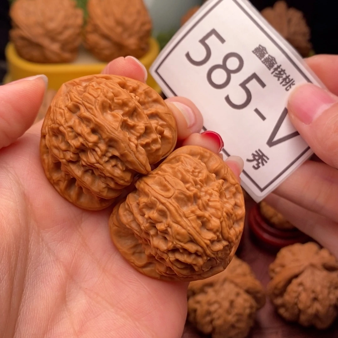 桃核把件毕业三角白39……