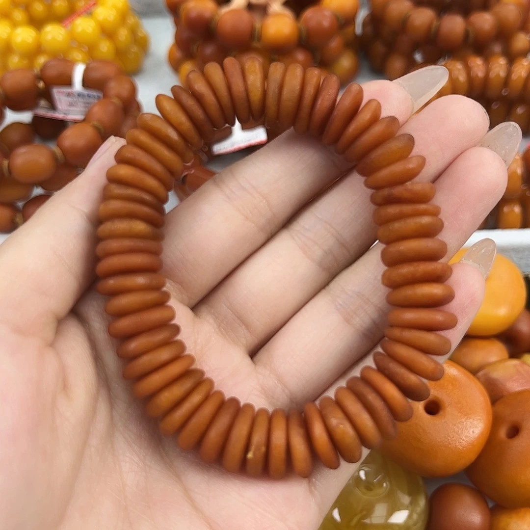 未镶嵌琥珀颈饰蜜蜡