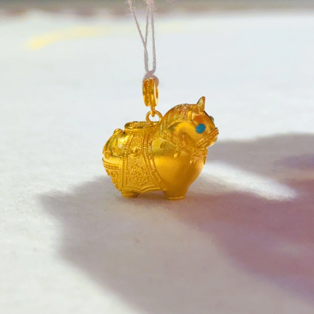 X {江江好} 足金999 5G工艺吊坠 珐琅小唐马吊坠（多样性发一）