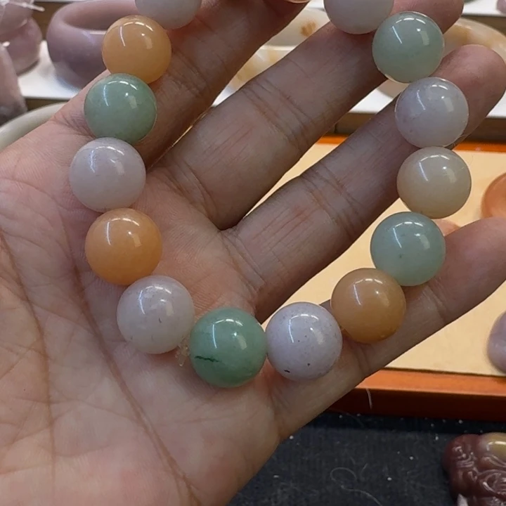 石英岩玉未镶嵌手镯