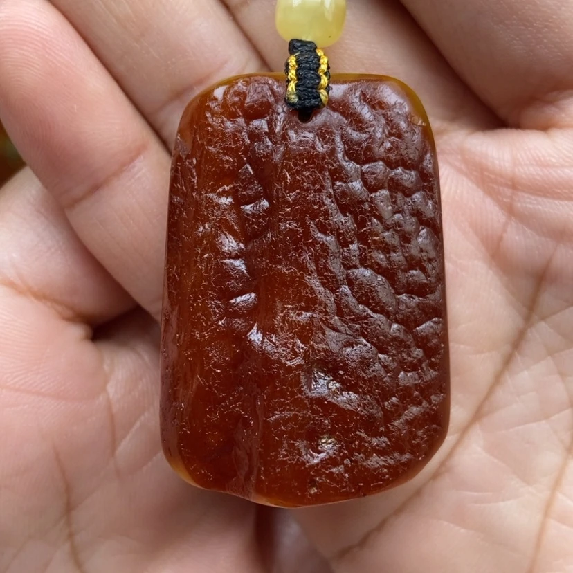 【闪购商品】琥珀颈饰未镶嵌