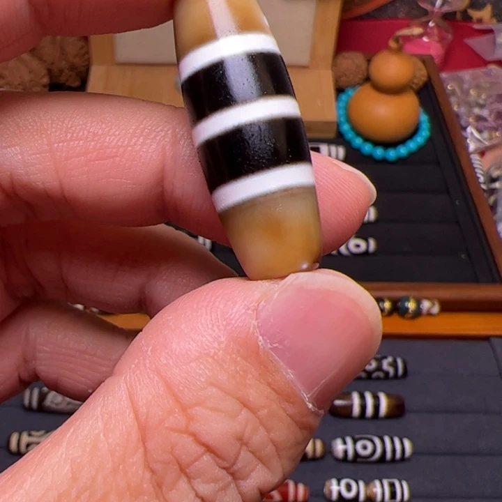 未镶嵌颈饰玛瑙/玉髓