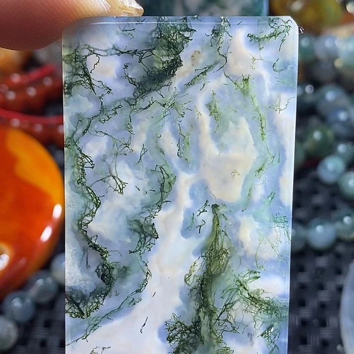 达***尔玛瑙/玉髓未镶嵌颈饰