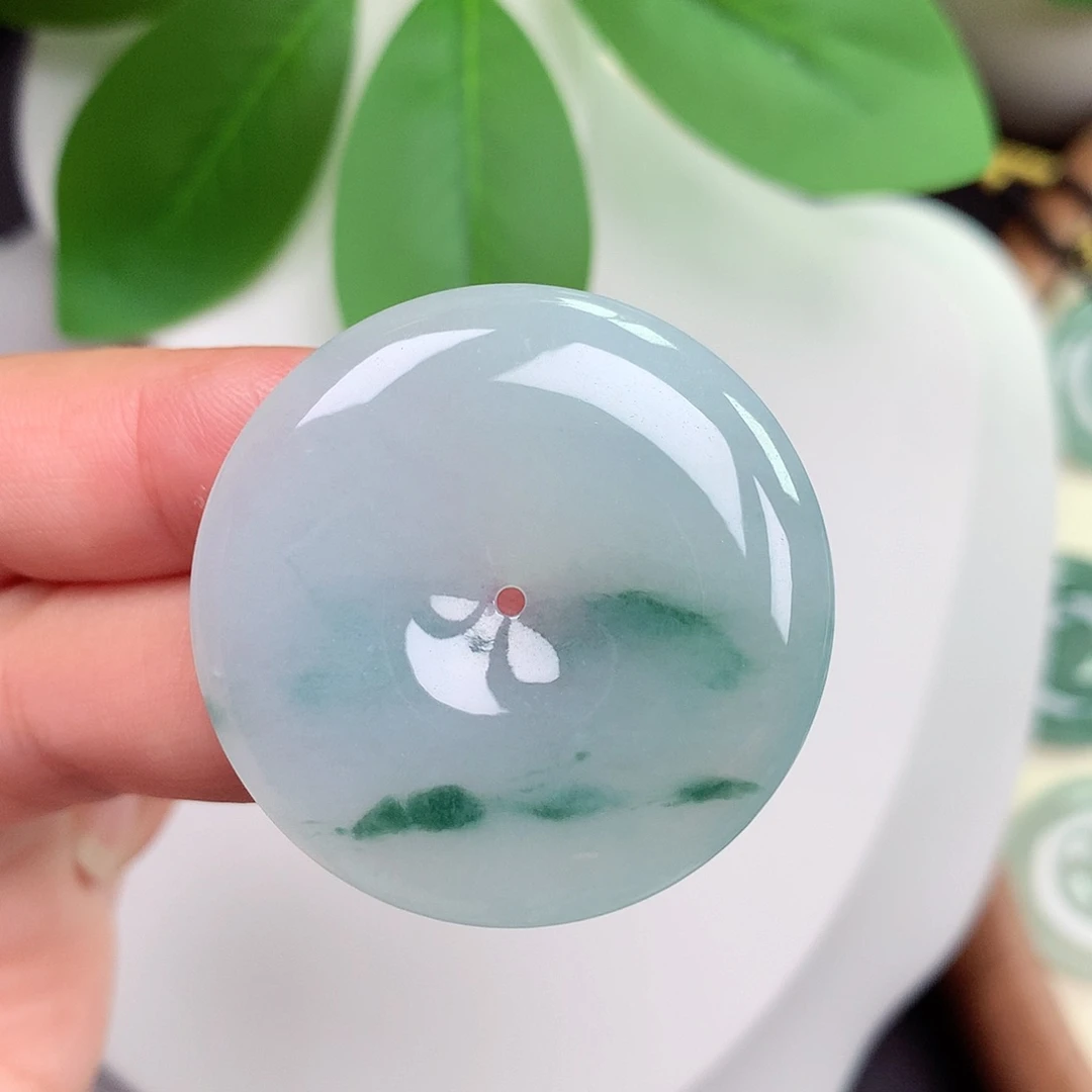 颈饰未镶嵌翡翠平安扣 35.5x5.7mm