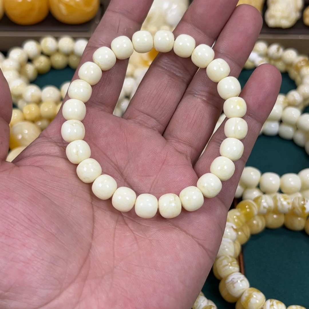 琥珀手链未镶嵌同料白蜡9mm
