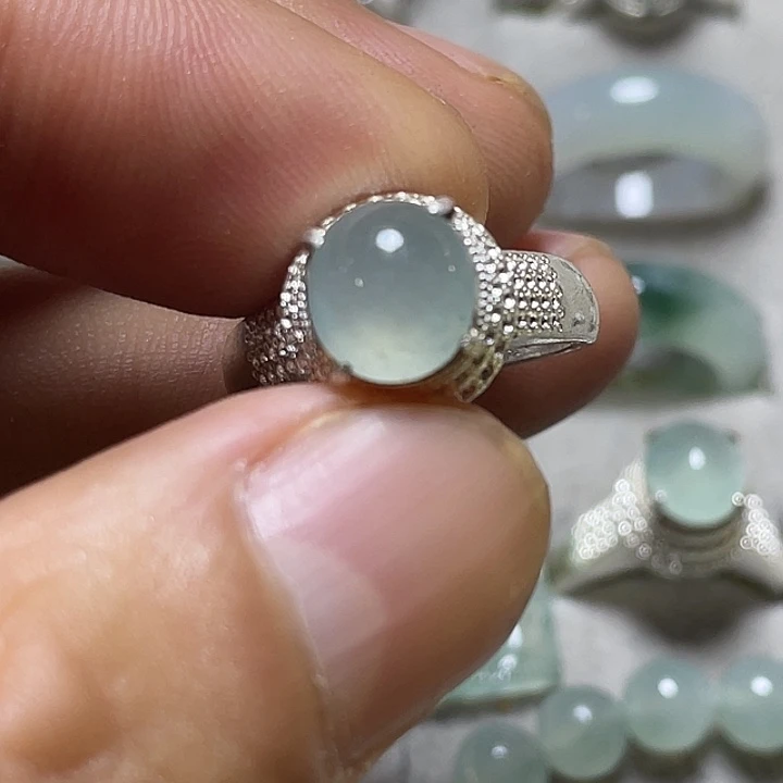 定制翡翠未镶嵌蛋面