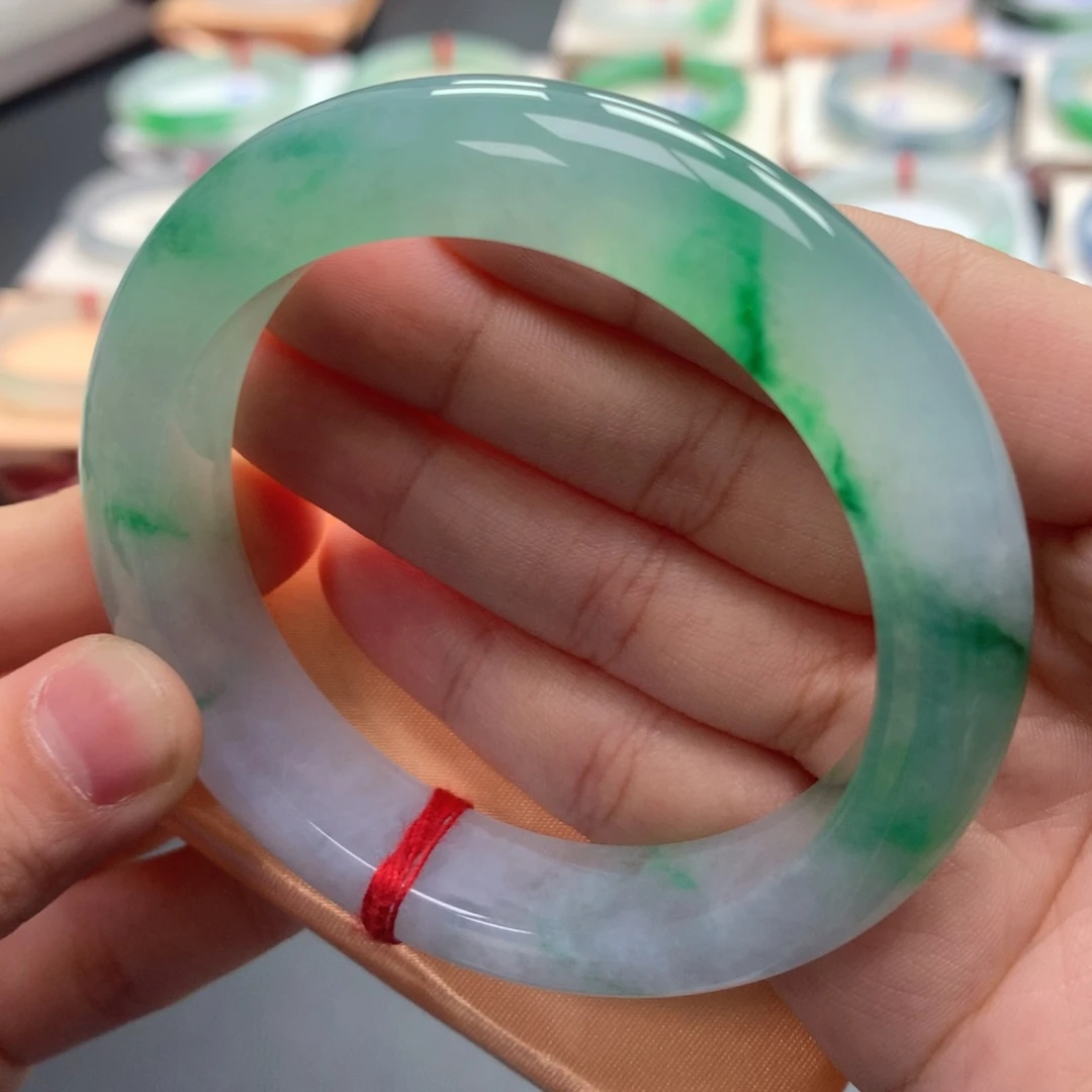 翡翠未镶嵌手镯26号