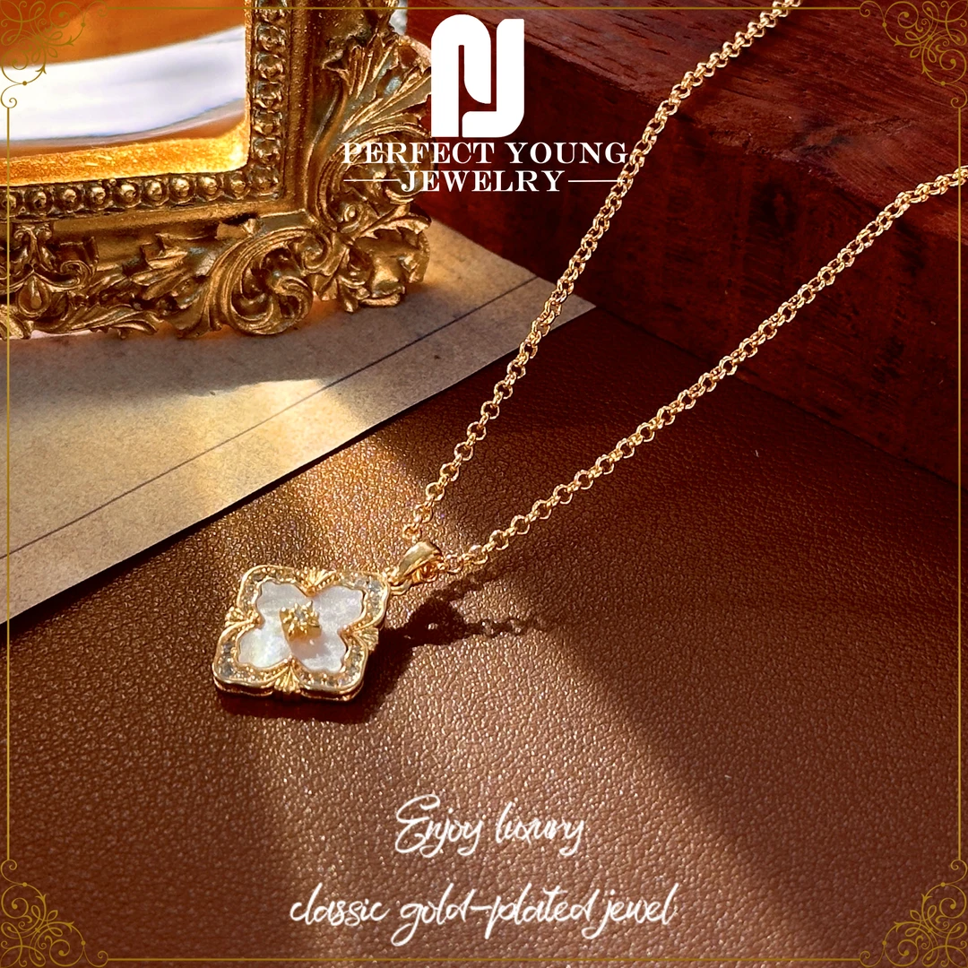 轻奢气质时尚四叶花百搭复古吊坠项链(45)Z-6116