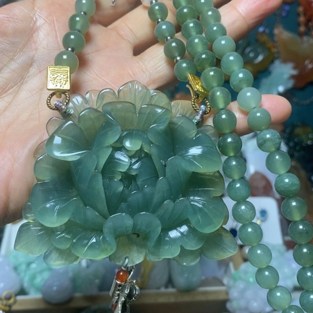 【闪购商品】翡翠吊坠(赠链)未镶嵌