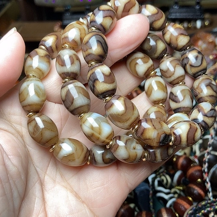 玛瑙/玉髓未镶嵌手链发一条