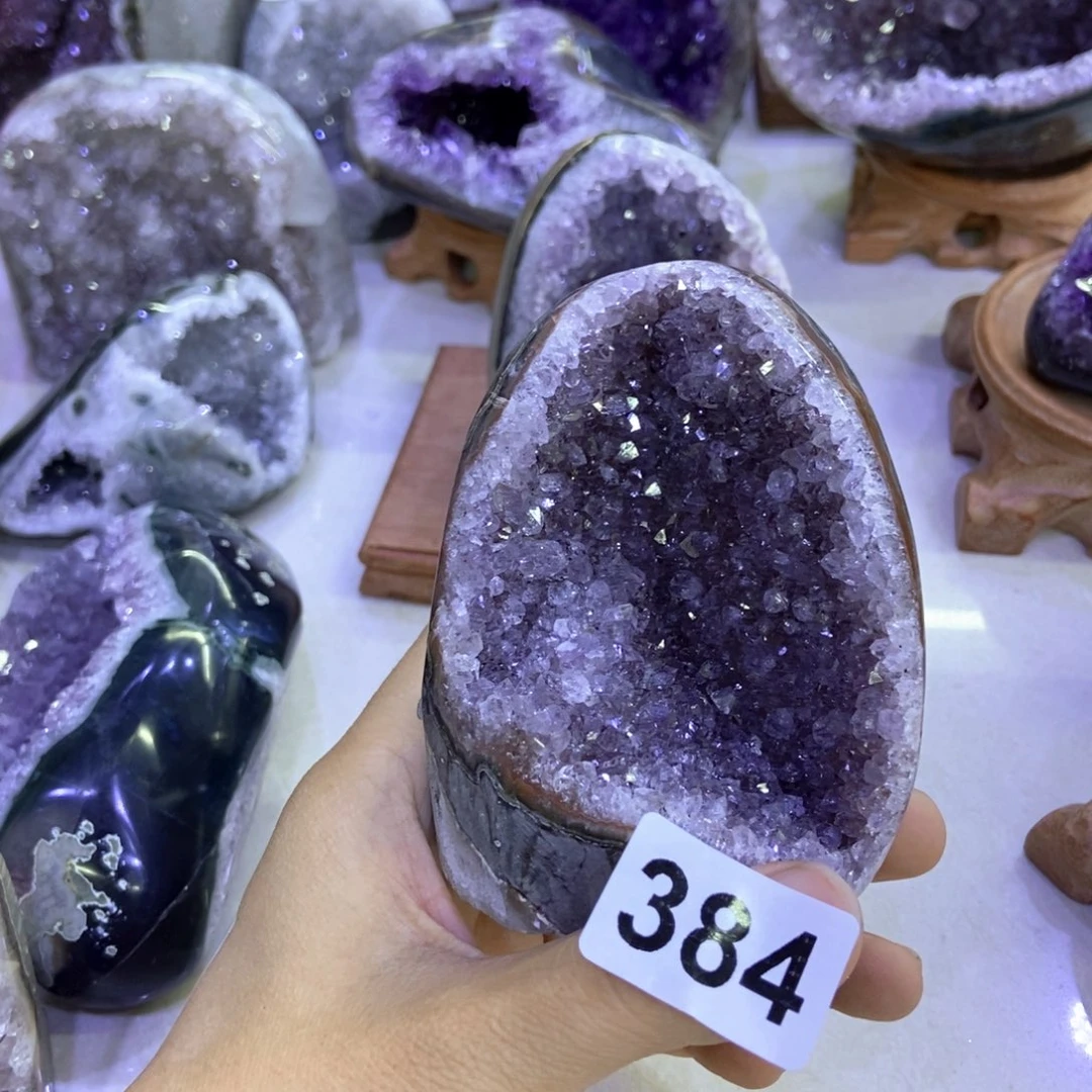 紫晶未镶嵌大型摆件（非配饰）