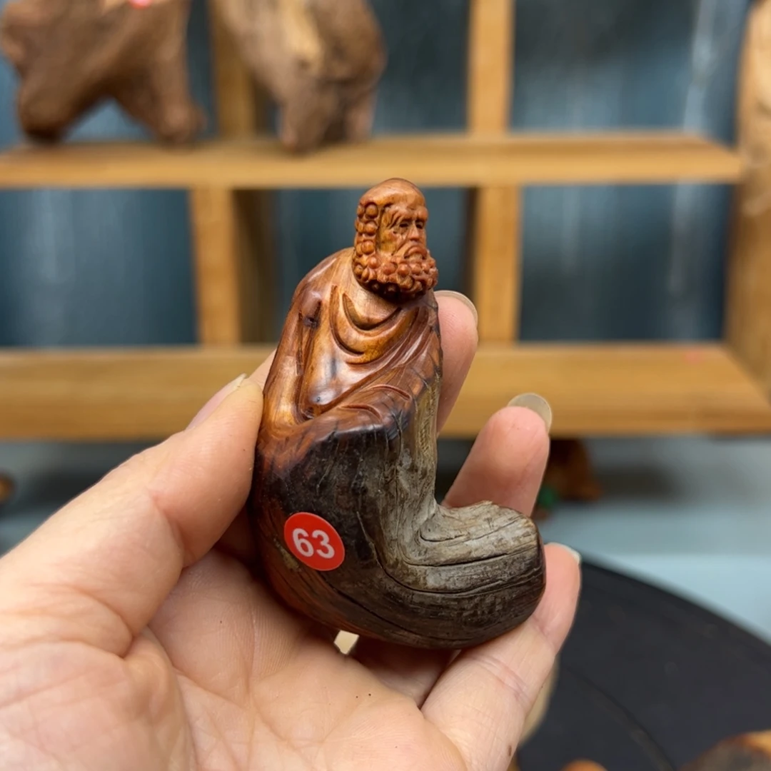 周***木崖柏木摆件手把件