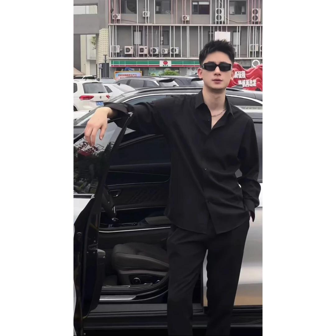 商务白色冰丝长袖衬衫男装高级ins潮设计感韩系宽松免烫黑色衬衫