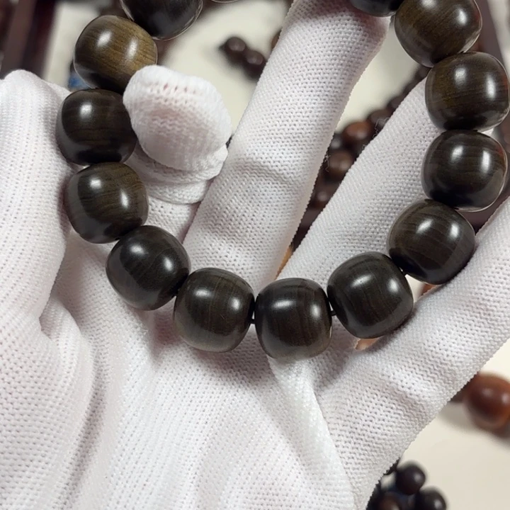 民***哥檀香木1415印度老山檀水阴沉奶香韵