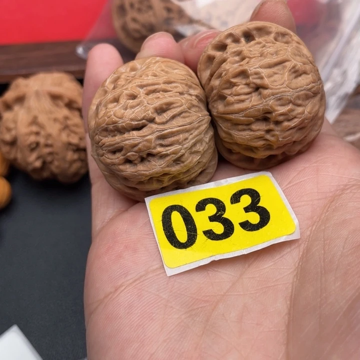 文玩核桃吊坠核桃