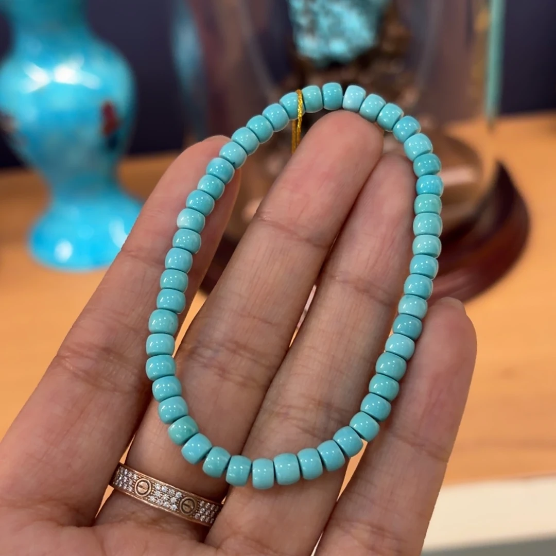 绿松石未镶嵌颈饰