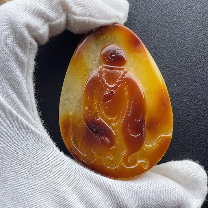 琥珀颈饰未镶嵌天然琥珀蜜蜡