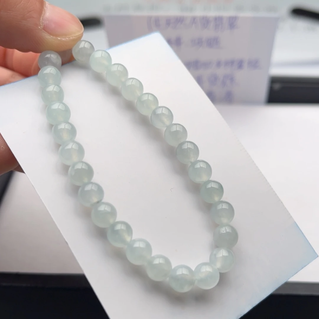 涵***涵翡翠未镶嵌手链多样性