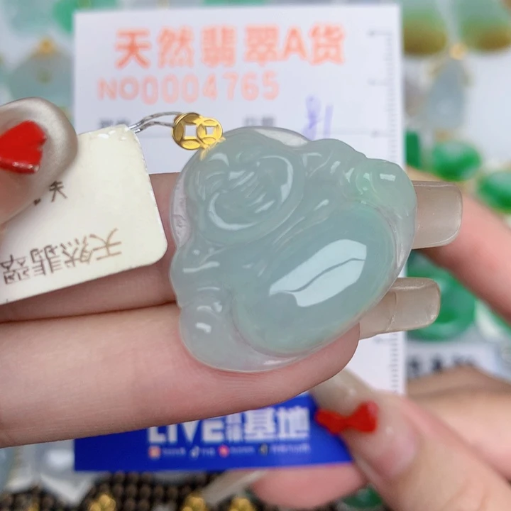 颈饰18K金镶嵌翡翠佛公