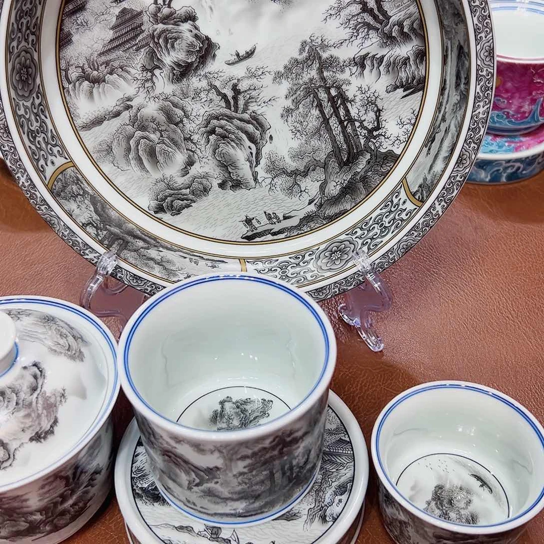 摆件景德镇陶瓷艺术展演厅及景德镇市艺术