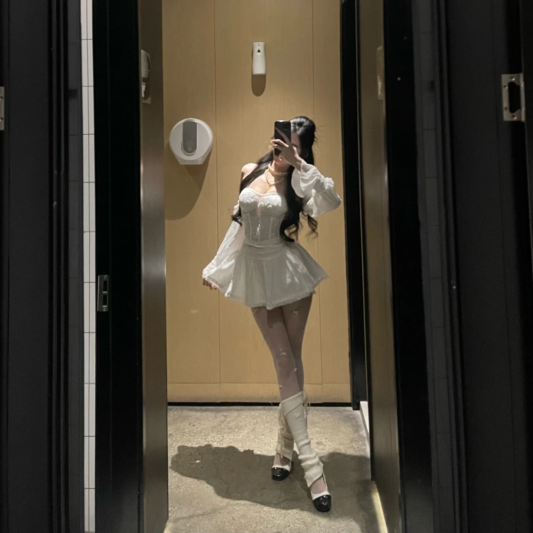 清仓【暮光之城】白色蕾丝一字肩抹胸鱼骨修身长袖上衣花边裙套装