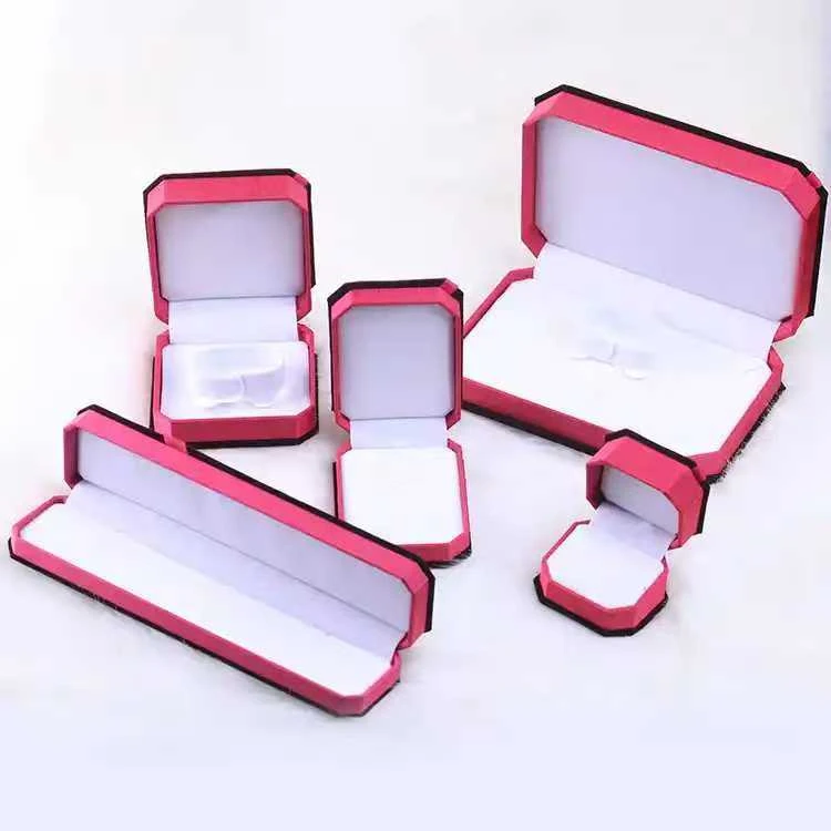 时尚耳钉手表包装盒 自由