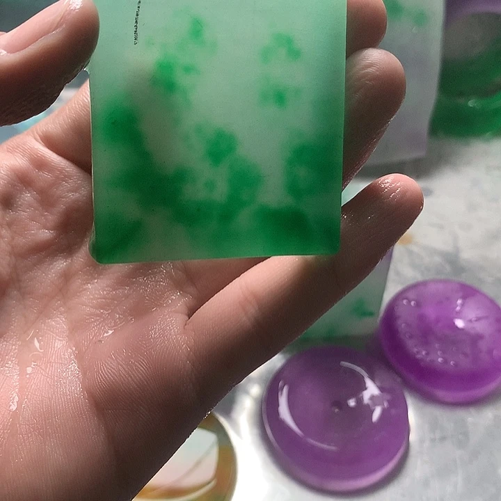 R***n合金石英质玉珠宝半成品