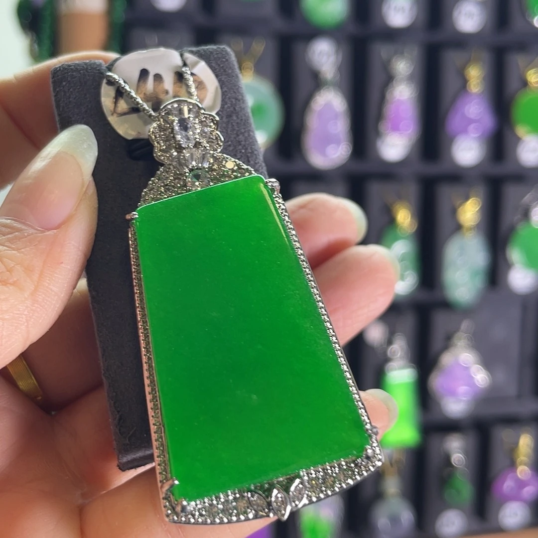 翡翠银S925镶嵌耳饰240