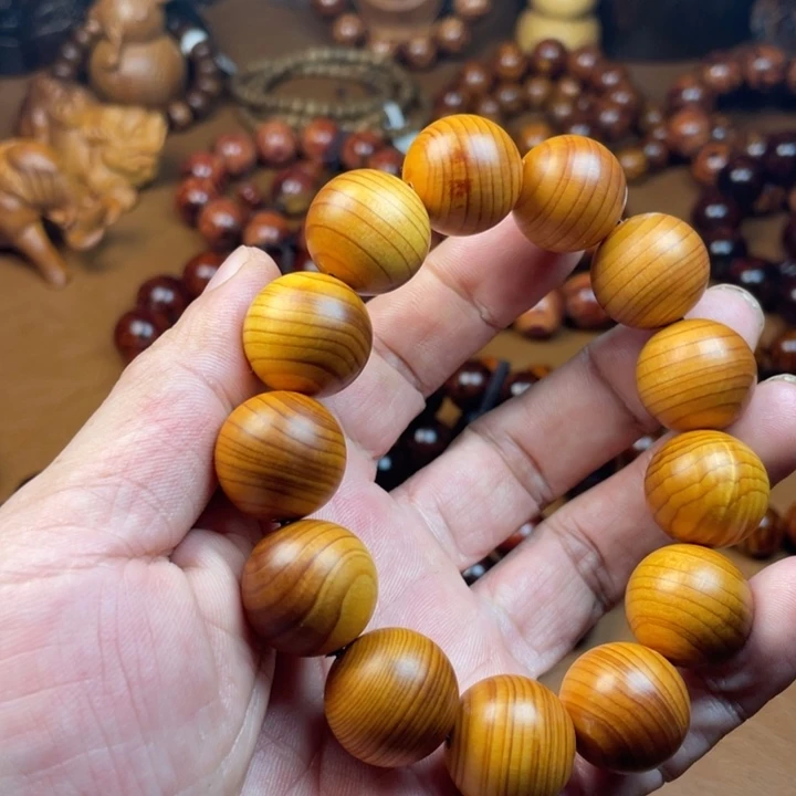 六道木无事牌崖柏