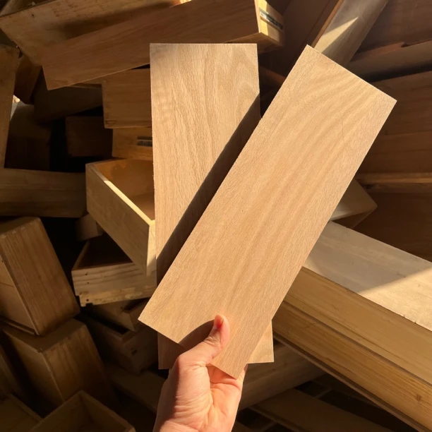 木板两块38×13红橡瑕疵无售后木工0181