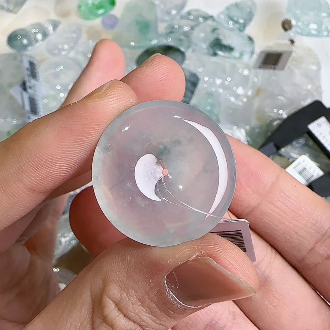 【闪购商品】翡翠吊坠(不含链)未镶嵌