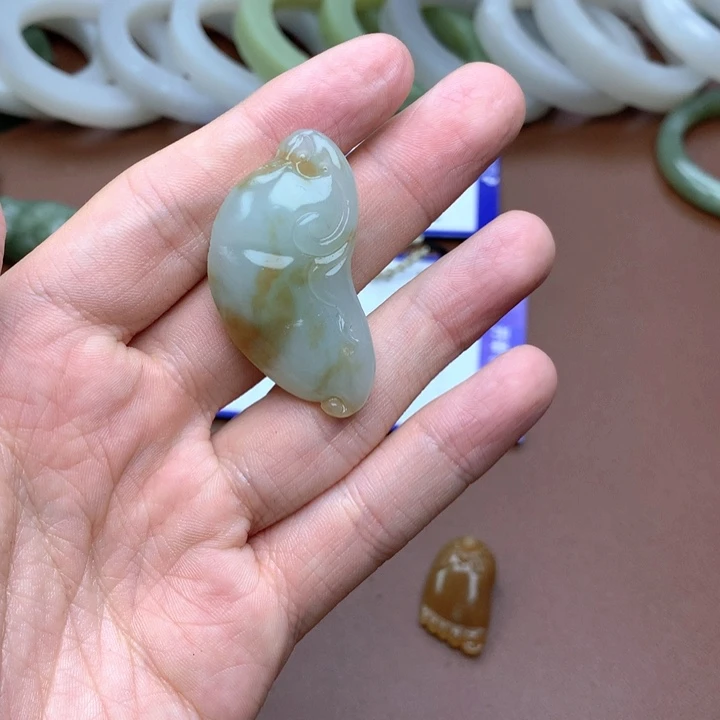 和田玉珠宝半成品未镶嵌姬**泷