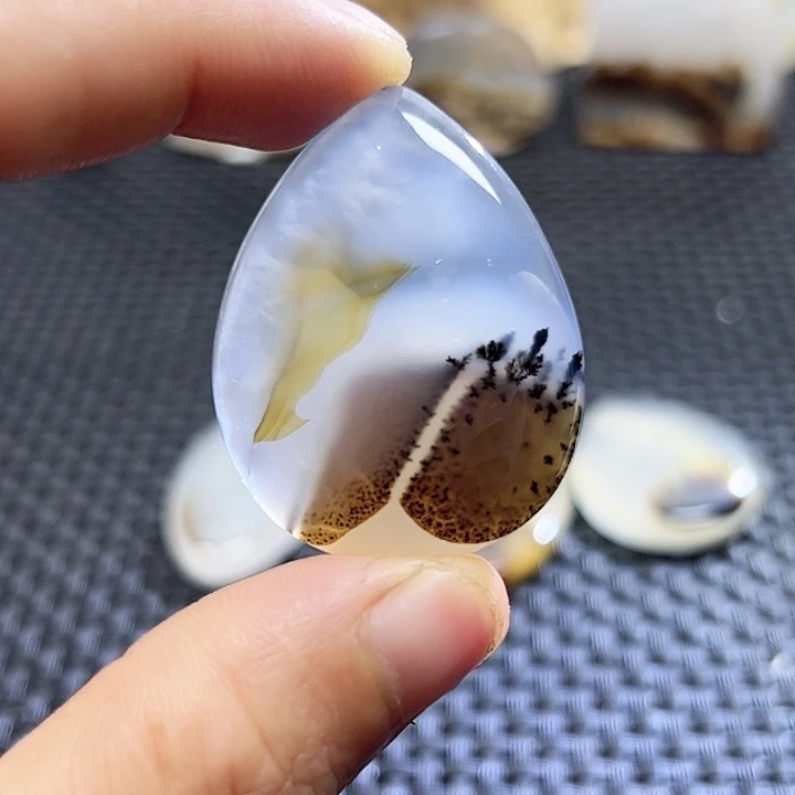 玛瑙/玉髓未镶嵌珠宝半成品