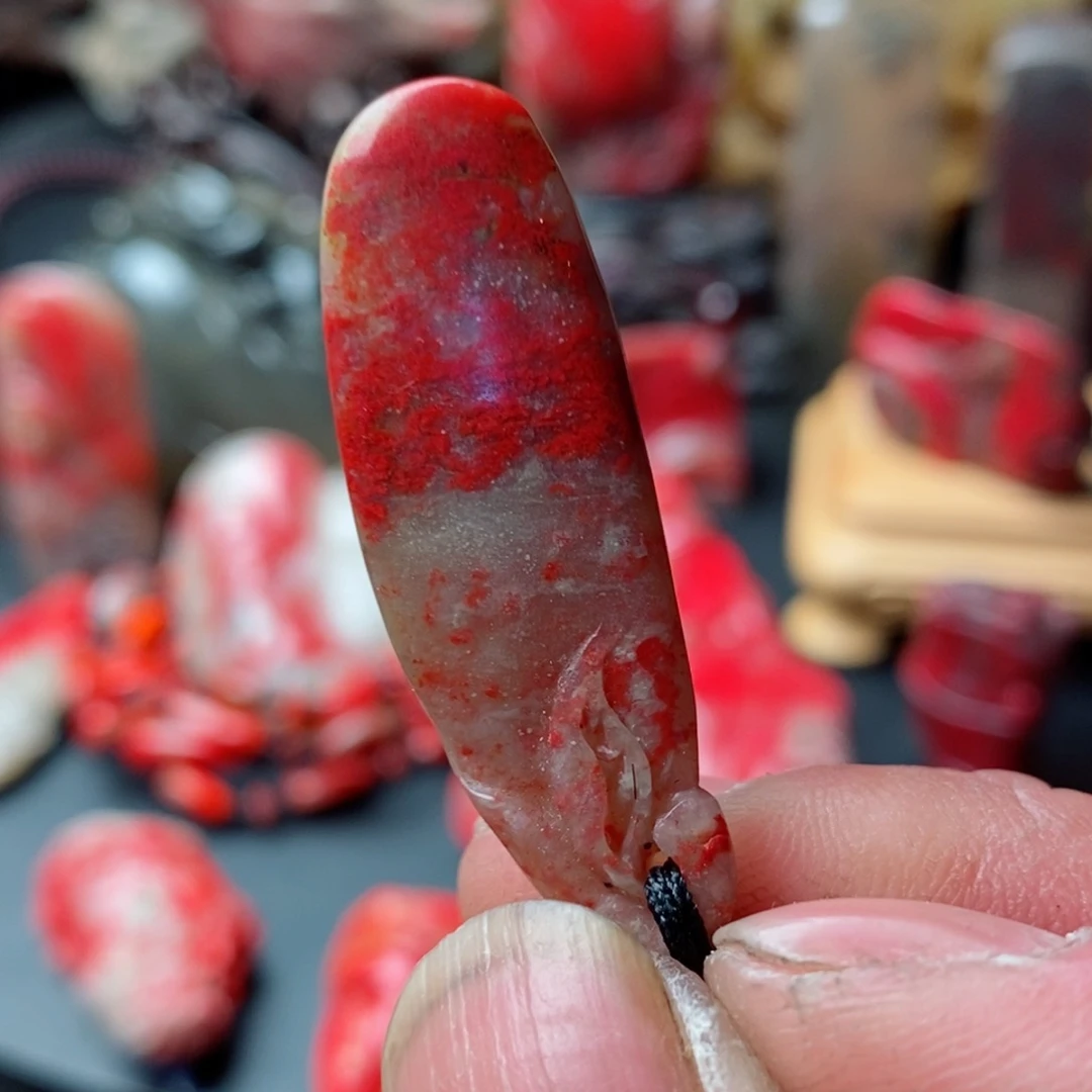 昌化鸡血石昌化鸡血石挂件