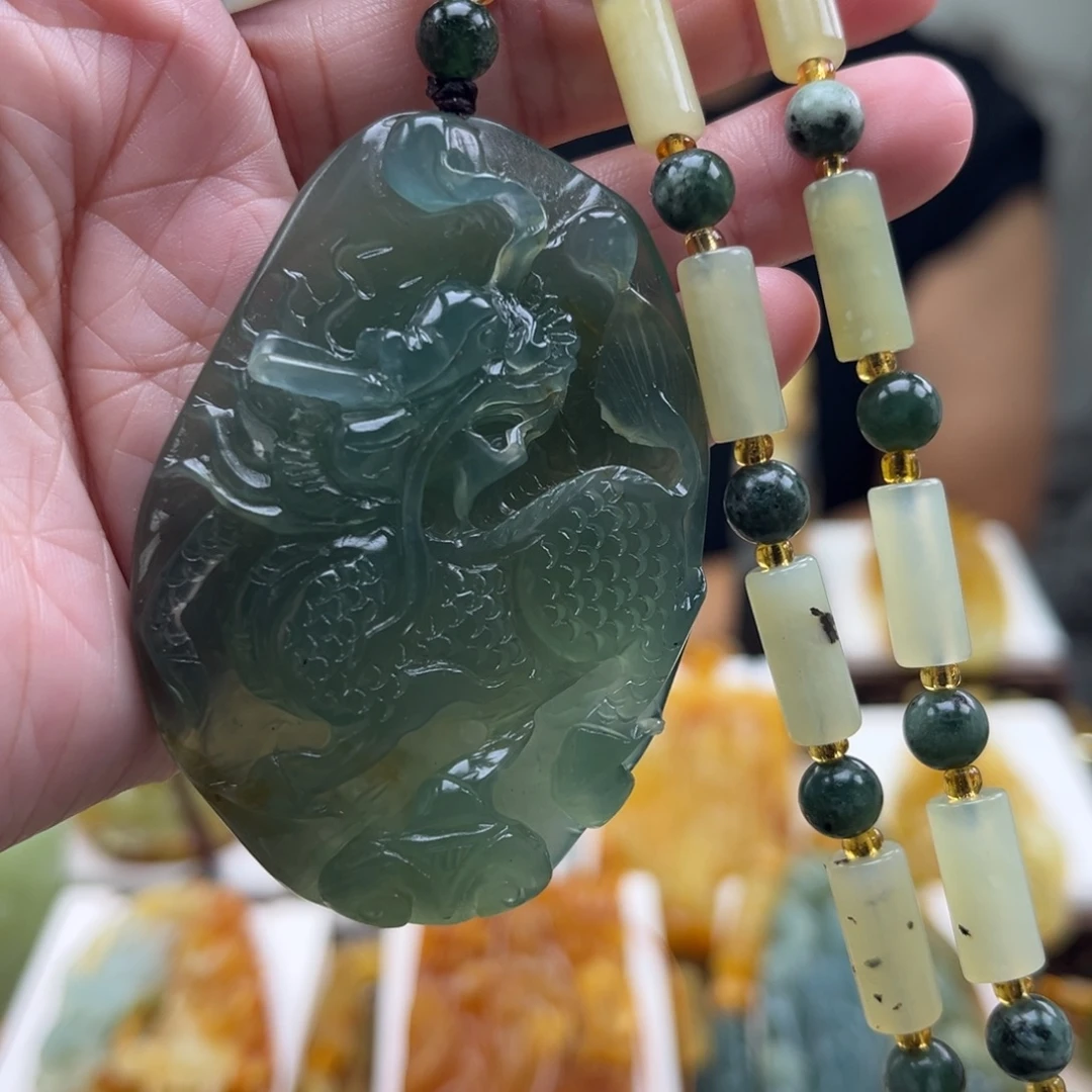 岫玉未镶嵌挂件挂件