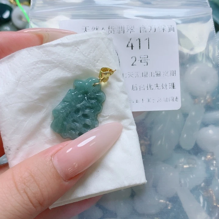 翡翠戒指未镶嵌翡翠