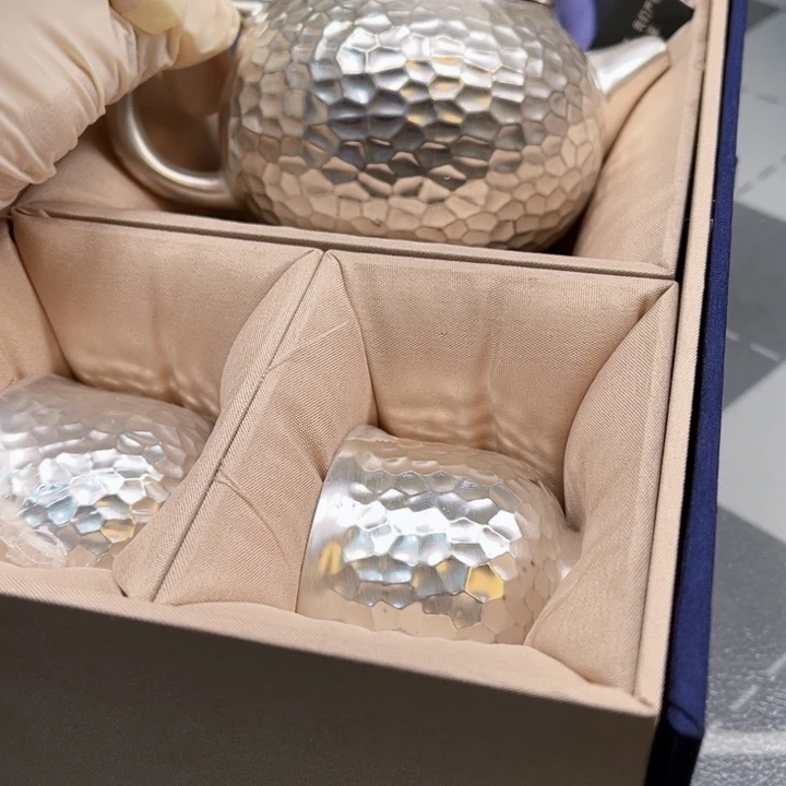 瓷片哈哈哈哈哈哈哈哈哈