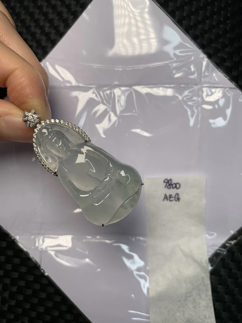 天然缅甸翡翠A货18K金镶嵌 AEG