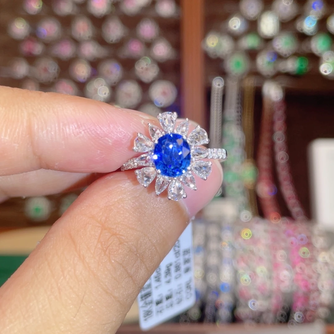 蓝宝石戒指18K金镶嵌1.45ct 皇家蓝
